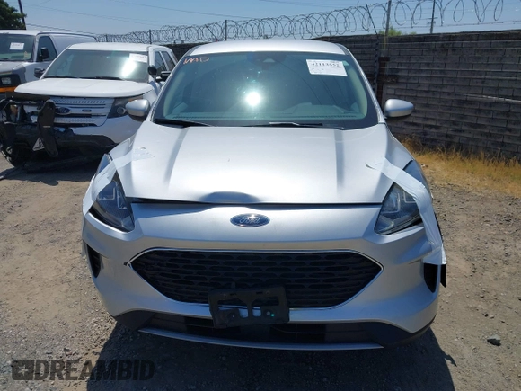 2020 Ford Escape SE с VIN 1FMCU0G68LUA82385, выставлен на аукционе IAAI как лот 42113552 с пробегом 82 771 миль миль и . История ставок и продаж доступна на DreamBid. Изображение 13.