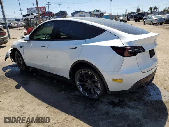 2022 Tesla Model Y Long Range z VIN 7SAYGDEEXNF455766, wystawiony jako Copart lot #49641685 z przebiegiem 51 142 mil mil oraz Szkoda całkowita • Salvage title. Historia ofert i sprzedaży dostępna na DreamBid. Obrazek 2.