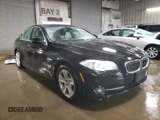 2012 BMW 5 Series 528i xDrive with VIN WBAXH5C53CDW11632, listed as a Copart auction lot 51241795 with 80,037 mi miles and Salvage Title. Bid and sale history available at carsss.com. Image 4.