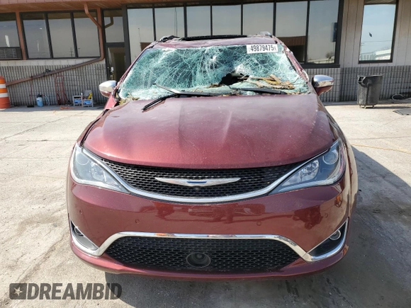2018 Chrysler Pacifica Limited z VIN 2C4RC1GG8JR132387, wystawiony jako Copart lot #49879475 z przebiegiem 68 484 mil mil oraz Czysty tytuł • Clean title. Historia ofert i sprzedaży dostępna na DreamBid. Obrazek 5.