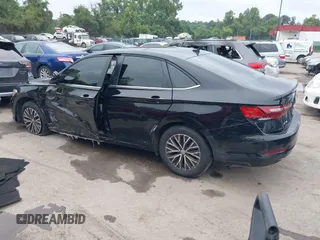 2020 Volkswagen Jetta S с VIN 3VWC57BU1LM096193, выставлен на аукционе IAAI как лот 40239233 с пробегом 35 564 миль миль и . История ставок и продаж доступна на DreamBid. Изображение 3.