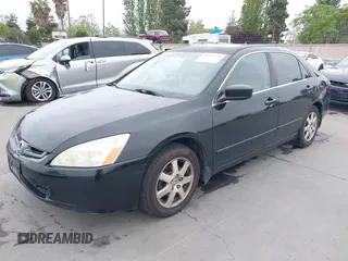2005 Honda Accord EX-L z VIN 1HGCM66895A024334, wystawiony jako IAAI lot #42131971 z przebiegiem 241 276 mil mil oraz . Historia ofert i sprzedaży dostępna na DreamBid. Obrazek 2.