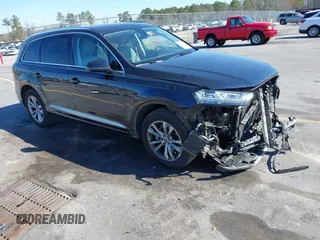 2017 Audi Q7 Premium Plus with VIN WA1LAAF79HD043044, listed as a IAAI auction lot 41692975 with 109,430 mi miles. Bid and sale history available at carsss.com. Image 1.