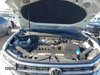 2021 Volkswagen Atlas SE with VIN 1V2PE2CA4MC203850, listed as a IAAI auction lot 41634034 with 56,336 mi miles and . Bid and sale history available at DreamBid. Image 10.