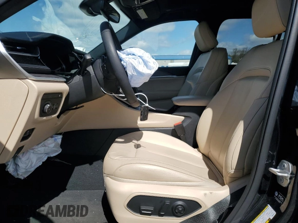 2023 Jeep Grand Cherokee 30th Anniversary with VIN 1C4RJYB68P8849275, listed as a Copart auction lot 51917045 with 29,314 mi miles and Salvage title. Bid and sale history available at DreamBid. Image 7.