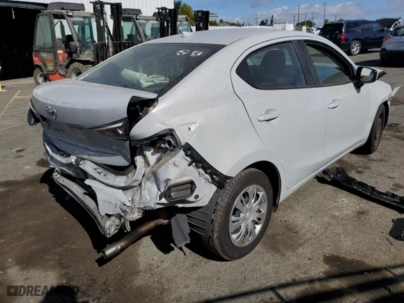2019 Toyota Yaris Sedan L with VIN 3MYDLBYV3KY520661, listed as a Copart auction lot 69542273 with 0 mi miles. Bid and sale history available at carsss.com. Image 3.