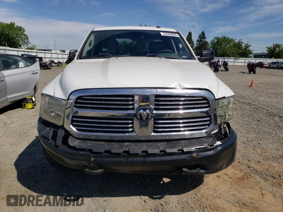 2018 Ram 1500 Express z VIN 3C6RR7KT3JG137841, wystawiony jako Copart lot #52209005 z przebiegiem 36 123 mil mil oraz Czysty tytuł • Clean title. Historia ofert i sprzedaży dostępna na DreamBid. Obrazek 5.