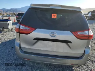 2018 Toyota Sienna L with VIN 5TDZZ3DC1JS956802, listed as a Copart auction lot 42245995 with 53,383 mi miles and Salvage Title. Bid and sale history available at DreamBid. Image 6.