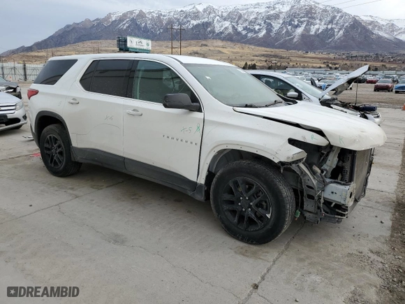 2021 Chevrolet Traverse LS with VIN 1GNEVFKW7MJ169211, listed as a Copart auction lot 43539175 with 104,534 mi miles and Salvage Title. Bid and sale history available at carsss.com. Image 4.