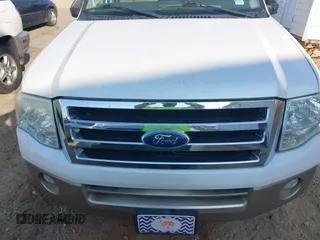2011 Ford Expedition XLT z VIN 1FMJU1H54BEF17933, wystawiony jako IAAI lot #42077149 z przebiegiem 238 905 mil mil oraz . Historia ofert i sprzedaży dostępna na DreamBid. Obrazek 13.