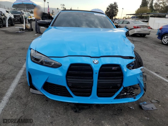2024 BMW M4 Competition xDrive with VIN WBS33BA09RCP19220, listed as a Copart auction lot 84696084 with 10,076 mi miles and Salvage Title. Bid and sale history available at carsss.com. Image 5.