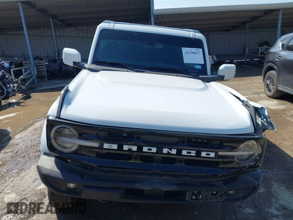 2024 Ford Bronco Outer Banks с VIN 1FMDE8BH3RLB55220, выставлен на аукционе IAAI как лот 42290827 с пробегом 9 415 миль миль и . История ставок и продаж доступна на DreamBid. Изображение 12.