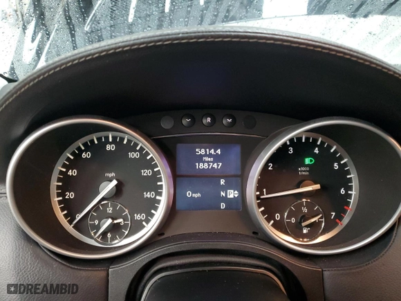 2011 Mercedes-Benz GL-Class GL 550 with VIN 4JGBF8GE4BA733152, listed as a Copart auction lot 44392065 with 188,747 mi miles and Clean Title. Bid and sale history available at carsss.com. Image 9.