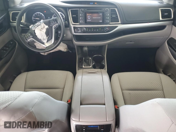 2016 Toyota Highlander LE z VIN 5TDBKRFH3GS331182, wystawiony jako Copart lot #55028355 z przebiegiem 118 462 mil mil oraz Szkoda całkowita • Salvage title. Historia ofert i sprzedaży dostępna na DreamBid. Obrazek 8.