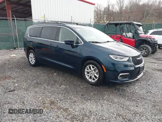 2022 Chrysler Pacifica Touring L with VIN 2C4RC1BG6NR128514, listed as a IAAI auction lot 41994944 with 67,555 mi miles and . Bid and sale history available at DreamBid. Image 1.