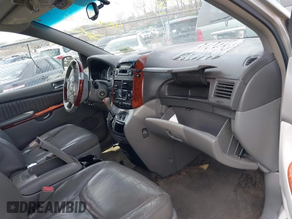 2005 Toyota Sienna XLE with VIN 5TDBA22C25S029481, listed as a IAAI auction lot 41970856 with Not Provided miles and . Bid and sale history available at DreamBid. Image 5.