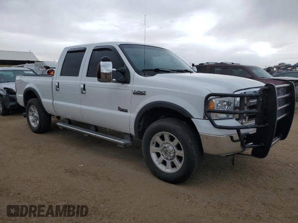 2007 Ford Super Duty F-250 XL with VIN 1FTSW21PX7EA64350, listed as a Copart auction lot 76885634 with 184,328 mi miles and Salvage Title. Bid and sale history available at carsss.com. Image 4.