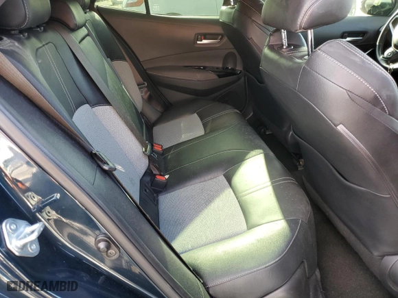 2021 Toyota Corolla Hatchback XSE with VIN JTNC4MBEXM3137464, listed as a Copart auction lot 44084395 with 39,569 mi miles and Salvage Title. Bid and sale history available at carsss.com. Image 11.