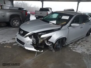 2018 Nissan Altima 2.5 SL with VIN 1N4AL3APXJC128387, listed as a IAAI auction lot 41370583 with 1 mi miles. Bid and sale history available at carsss.com. Image 6.