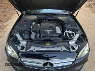 2017 Mercedes-Benz E-Class E 300 Luxury with VIN WDDZF4KB3HA104604, listed as a Copart auction lot 55533765 with 125,497 mi miles and Clean Title. Bid and sale history available at carsss.com. Image 7.