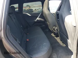 2025 BMW iX xDrive50 z VIN WB523CF02SCS06555, wystawiony jako Copart lot #55291115 z przebiegiem Nie podano mil oraz Szkoda całkowita • Salvage title. Historia ofert i sprzedaży dostępna na DreamBid. Obrazek 11.