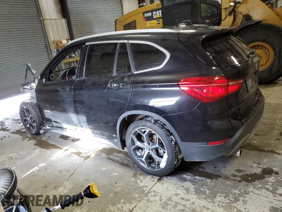 2018 BMW X1 xDrive28i with VIN WBXHT3C35J5K30657, listed as a Copart auction lot 43612815 with 61,181 mi miles and Salvage Title. Bid and sale history available at carsss.com. Image 2.