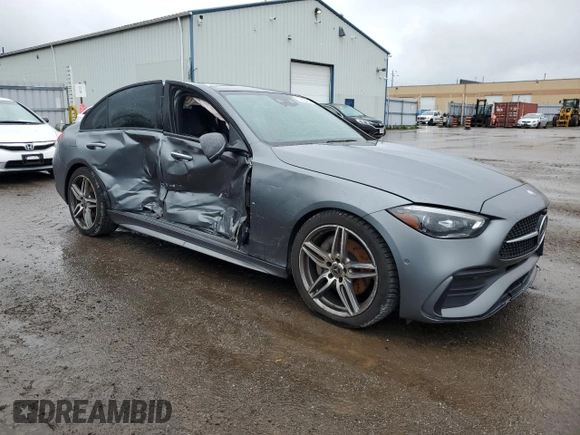 2023 Mercedes-Benz C 300 z VIN W1KAF4HB4PR083234, wystawiony jako Copart lot #57289425 z przebiegiem 62 648 mil mil oraz Szkoda całkowita • Salvage title. Historia ofert i sprzedaży dostępna na DreamBid. Obrazek 4.