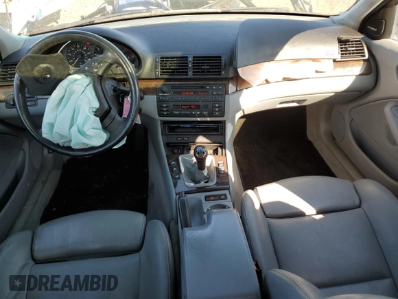 2000 BMW 3 Series 323i with VIN WBAAM3343YKC68050, listed as a Copart auction lot 46051345 with 137,890 mi miles and Salvage title. Bid and sale history available at DreamBid. Image 8.