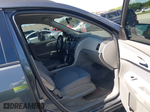 2012 Chevrolet Traverse LS with VIN 1GNKRFED0CJ323452, listed as a IAAI auction lot 39494216 with 188,897 mi miles and . Bid and sale history available at DreamBid. Image 5.