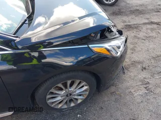 2015 Hyundai Sonata Limited with VIN 5NPE34AF3FH048224, listed as a IAAI auction lot 41857219 with 166,240 mi miles and . Bid and sale history available at carsss.com. Image 6.