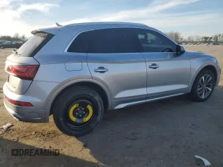 2022 Audi Q5 S line Premium Plus with VIN WA1EAAFY0N2109148, listed as a Copart auction lot 46597205 with 31,851 mi miles and Salvage Title. Bid and sale history available at carsss.com. Image 3.