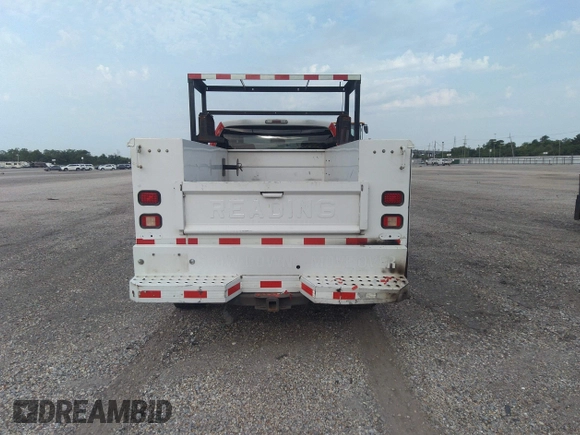 2016 Ford F-250 XL with VIN 1FD7X2B67GEC87417, listed as a IAAI auction lot 42014957 with 570,737 mi miles and . Bid and sale history available at DreamBid. Image 16.
