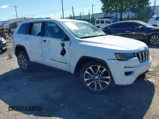 2018 Jeep Grand Cherokee Limited с VIN 1C4RJFBG7JC245931, выставлен на аукционе IAAI как лот 42206747 с пробегом 100 414 миль миль и . История ставок и продаж доступна на DreamBid. Изображение 1.