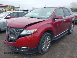 2014 Lincoln MKX with VIN 2LMDJ8JK1EBL02917, listed as a IAAI auction lot 41963678 with Not Provided miles. Bid and sale history available at carsss.com. Image 17.