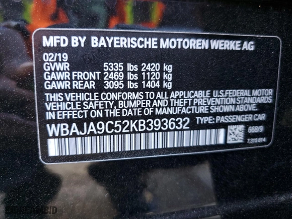 2019 BMW 5 Series 530e iPerformance with VIN WBAJA9C52KB393632, listed as a Copart auction lot 72592244 with 81,120 mi miles and Salvage Title. Bid and sale history available at carsss.com. Image 13.
