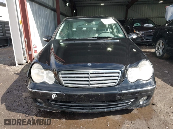 2007 Mercedes-Benz C 280 Luxury with VIN WDBRF92H17F897526, listed as a IAAI auction lot 41710061 with 146,885 mi miles and . Bid and sale history available at DreamBid. Image 12.