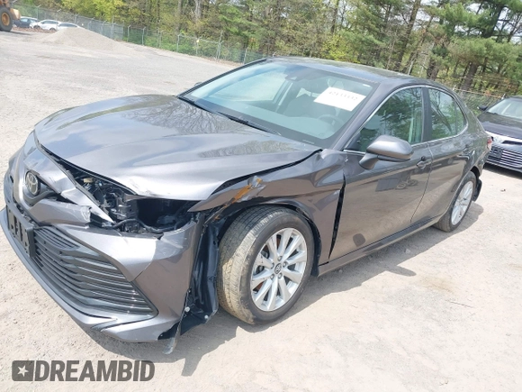 2019 Toyota Camry LE with VIN 4T1B11HK9KU229110, listed as a IAAI auction lot 42133332 with 17,541 mi miles and . Bid and sale history available at DreamBid. Image 19.
