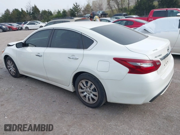 2018 Nissan Altima SV with VIN 1N4AL3APXJC247413, listed as a IAAI auction lot 41916016 with 112,148 mi miles and . Bid and sale history available at carsss.com. Image 14.