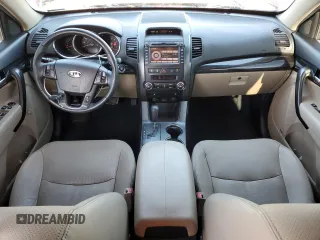 2011 Kia Sorento EX with VIN 5XYKU3A17BG067570, listed as a Copart auction lot 42695095 with 74,819 mi miles and Clean Title. Bid and sale history available at carsss.com. Image 8.