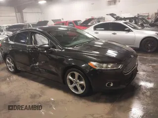 2015 Ford Fusion SE with VIN 3FA6P0H93FR171381, listed as a IAAI auction lot 41169278 with 145,897 mi miles. Bid and sale history available at carsss.com. Image 1.