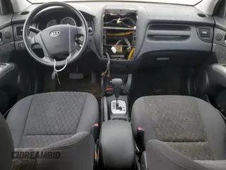 2008 Kia Sportage LX with VIN KNDJE723187509300, listed as a Copart auction lot 53381095 with 121,436 mi miles and Clean Title. Bid and sale history available at carsss.com. Image 8.