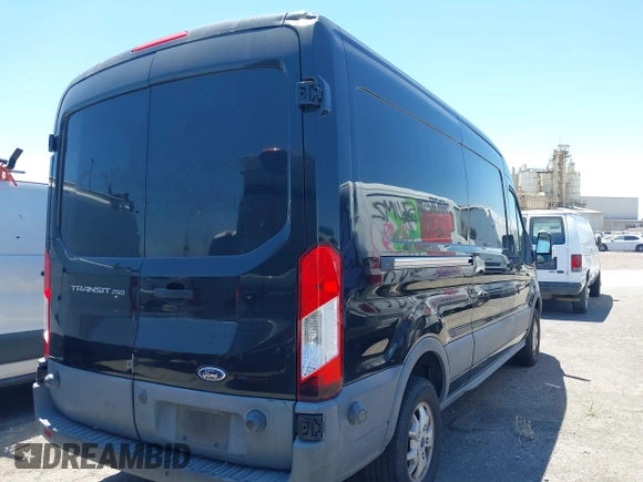 2015 Ford Transit Cargo с VIN 1FTYR2CM4FKA75946, выставлен на аукционе IAAI как лот 42579338 с пробегом 100 504 миль миль и . История ставок и продаж доступна на DreamBid. Изображение 4.