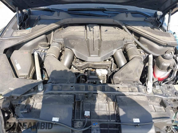 2024 Genesis GV80 with VIN KMUHCESC8RU185576, listed as a IAAI auction lot 42541291 with 17,908 mi miles and . Bid and sale history available at DreamBid. Image 10.
