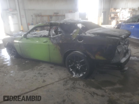 2015 Dodge Challenger R/T with VIN 2C3CDZAT3FH715040, listed as a Copart auction lot 45922875 with Not provided miles and Non repairable. Bid and sale history available at DreamBid. Image 2.