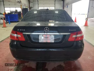 2011 Mercedes-Benz E 350 Luxury z VIN WDDHF8HB4BA355794, wystawiony jako Copart lot #55311855 z przebiegiem 120 843 mil mil oraz Szkoda całkowita • Salvage title. Historia ofert i sprzedaży dostępna na DreamBid. Obrazek 6.