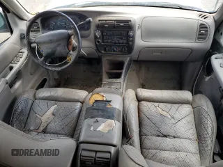 1996 Ford Explorer XL z VIN 1FMDU34X7TUD53066, wystawiony jako Copart lot #52031465 z przebiegiem 142 895 mil mil oraz Szkoda całkowita • Salvage title. Historia ofert i sprzedaży dostępna na DreamBid. Obrazek 8.
