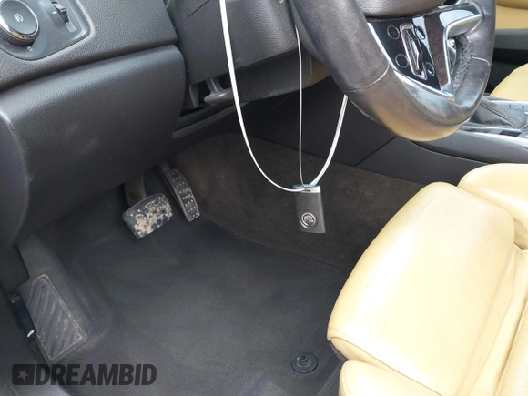 2014 Cadillac SRX Performance Collection with VIN 3GYFNCE31ES509461, listed as a IAAI auction lot 41908431 with 150,915 mi miles. Bid and sale history available at carsss.com. Image 11.