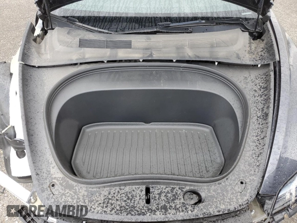 2024 Tesla Model 3 z VIN 5YJ3E1EA3RF864786, wystawiony jako Copart lot #48221855 z przebiegiem 1 750 mil mil oraz Szkoda całkowita • Salvage title. Historia ofert i sprzedaży dostępna na DreamBid. Obrazek 12.
