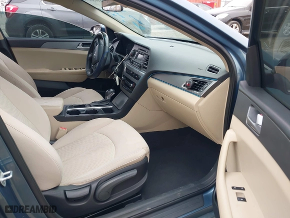 2017 Hyundai Sonata SE with VIN 5NPE24AF9HH445488, listed as a IAAI auction lot 41058868 with 146,812 mi miles. Bid and sale history available at carsss.com. Image 5.