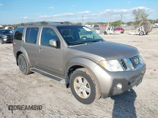 2008 Nissan Pathfinder S with VIN 5N1AR18U08C628976, listed as a IAAI auction lot 41677026 with 162,632 mi miles. Bid and sale history available at carsss.com. Image 1.